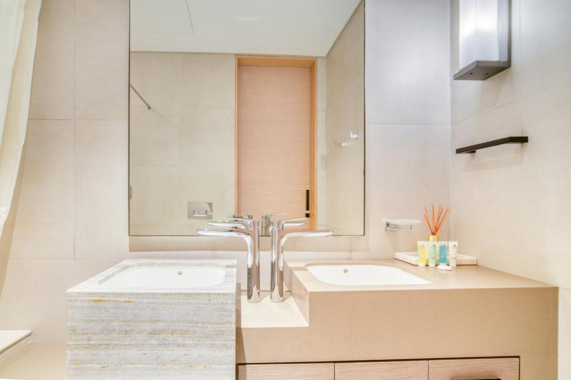 Address Jbr Marina View, Jbr, Marina - Mint *